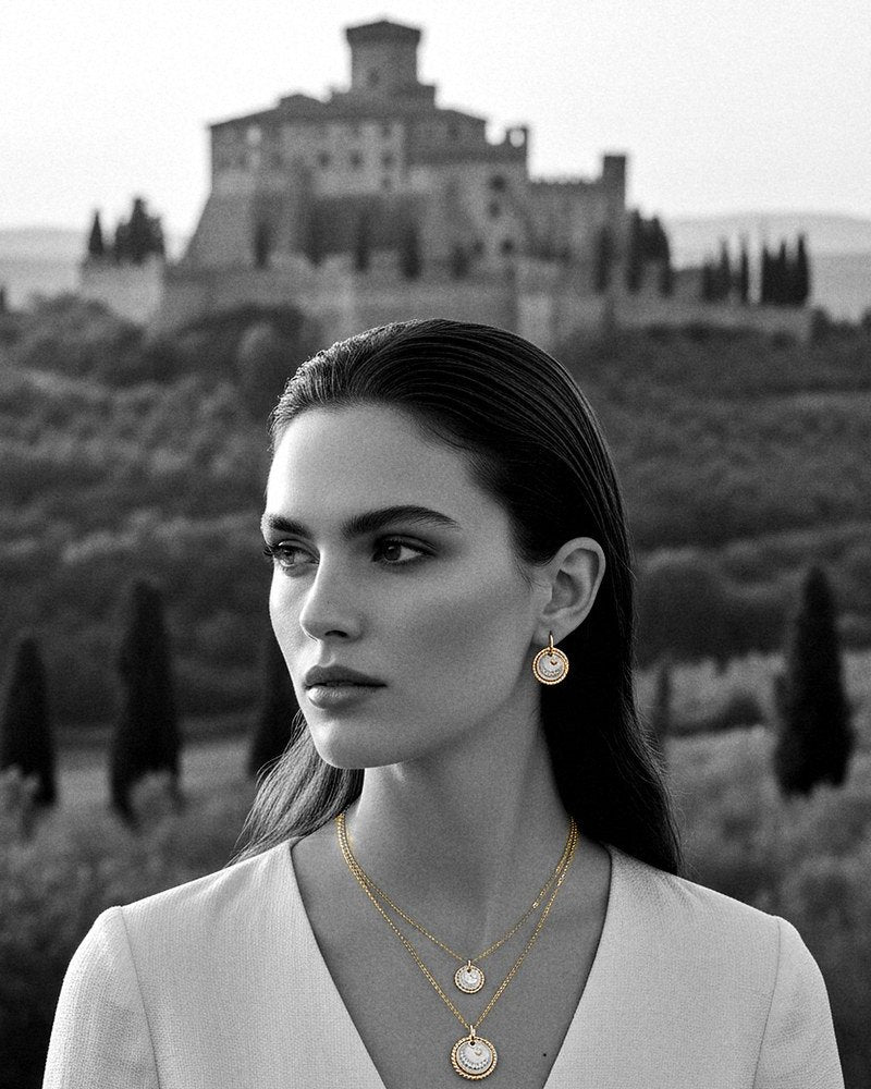 Sogno Di Oro gold earrings and necklaces